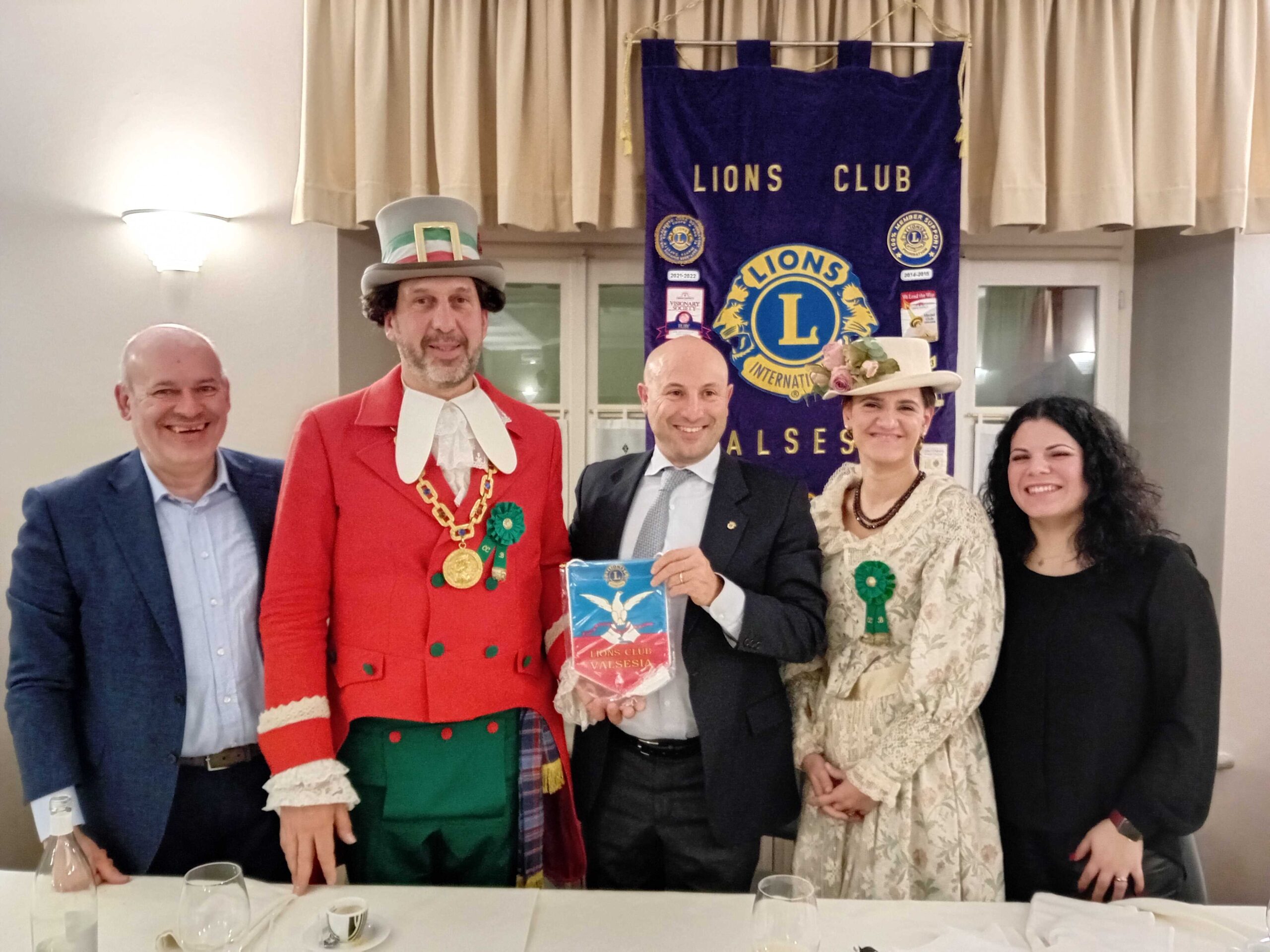 Il Lions Club Valsesia incontra il Peru Magunèla, Carlo Minoli, la Gin Fiammà