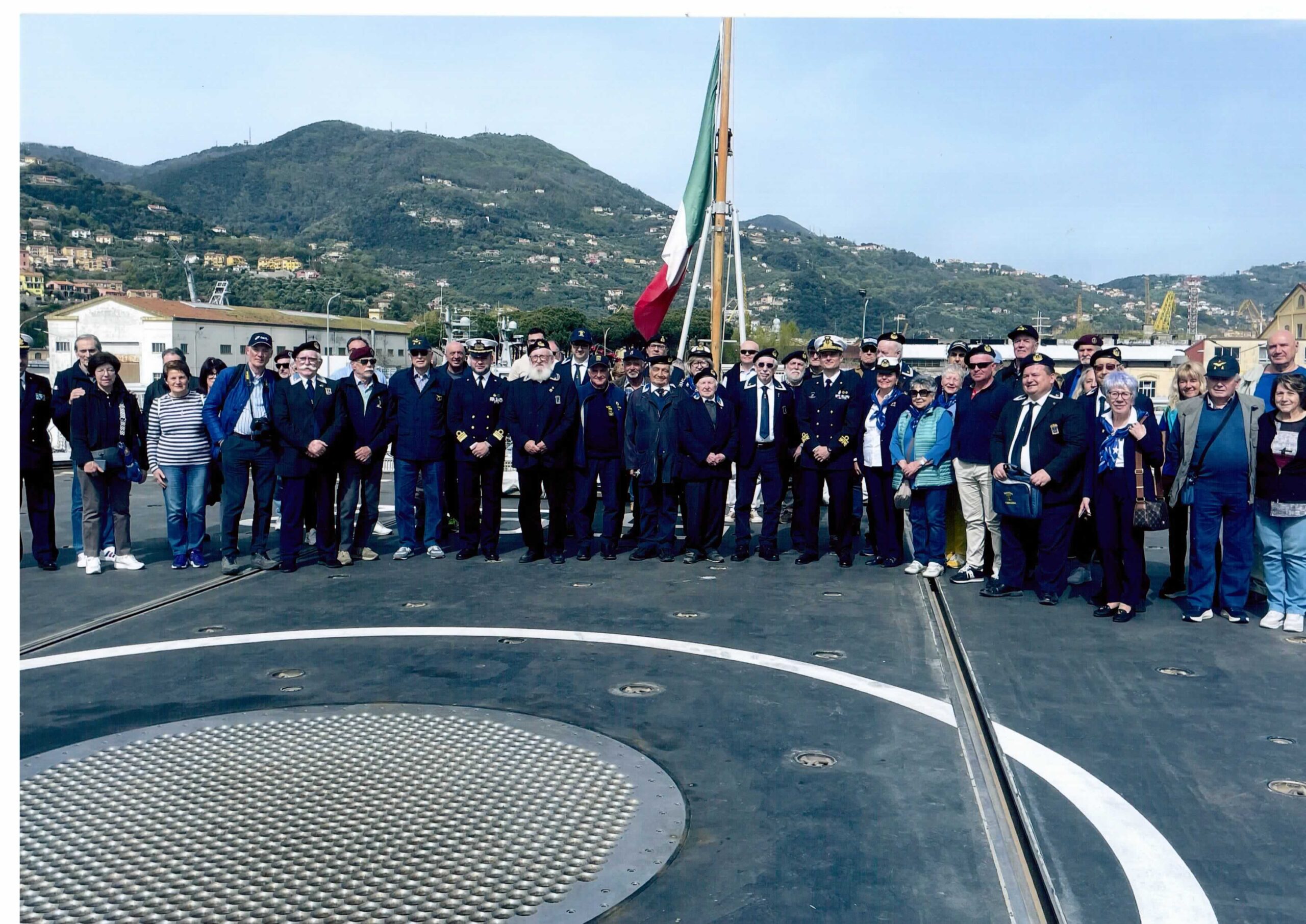 ANMI Day, i gruppi di Biella e della Valsesia a bordo della fregata Margottini