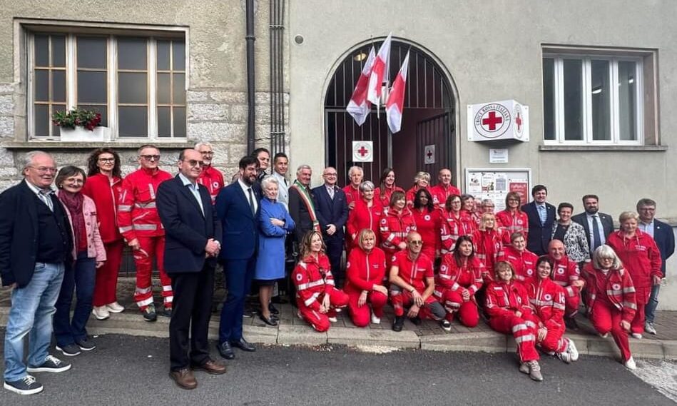 La Croce Rossa ha accolto il presidente nazionale, Rosario Valastro visita i laboratori di Varallo