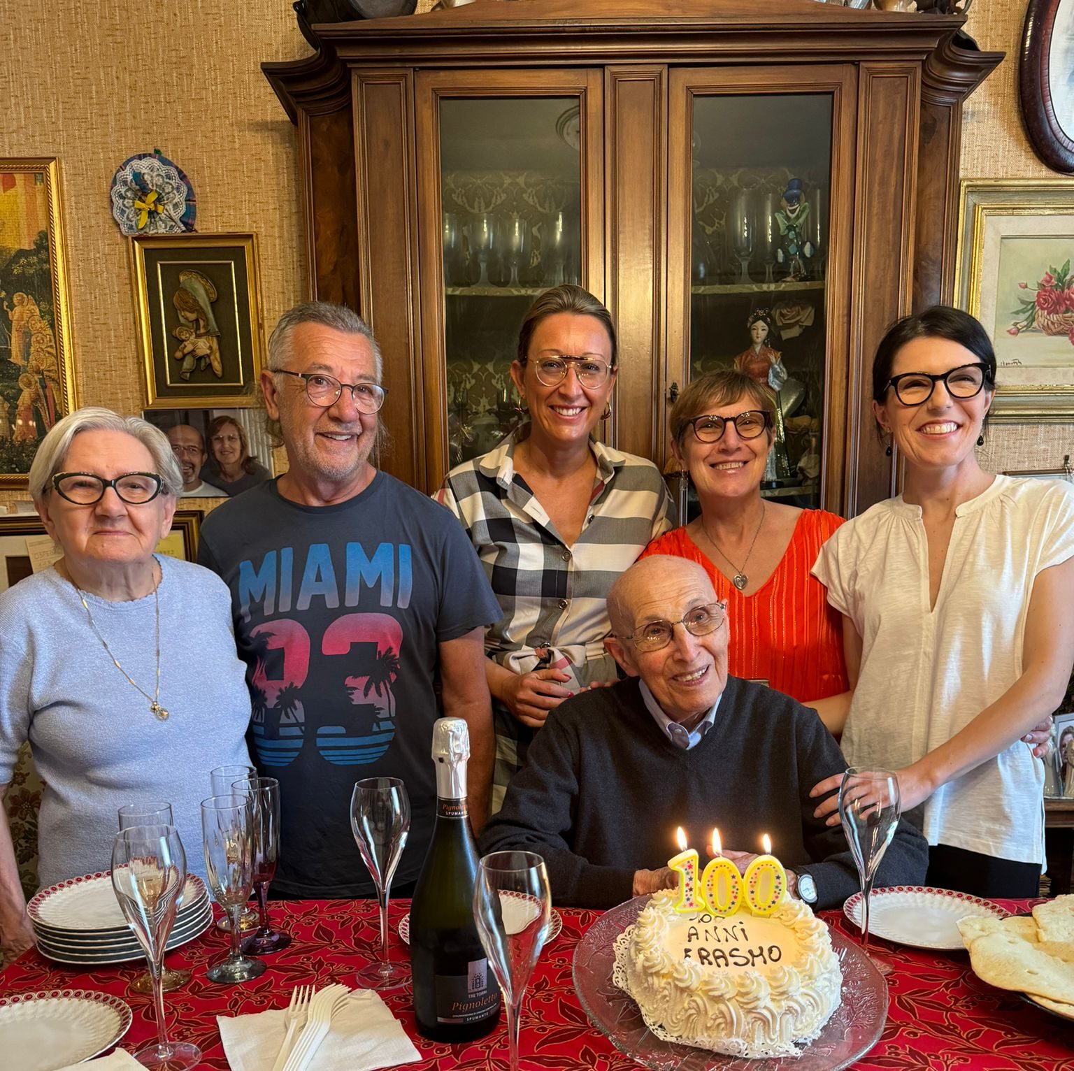 L’Amministrazione comunale di Borgosesia festeggia i centenari Erasmo e Noris