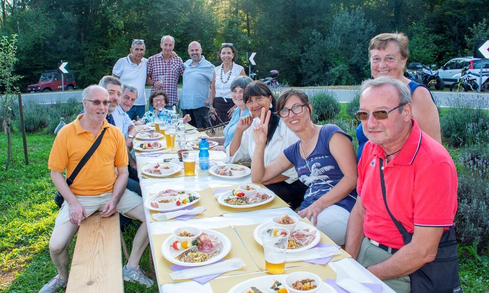 Profumo di lavanda all'aperitivo di Guardabosone