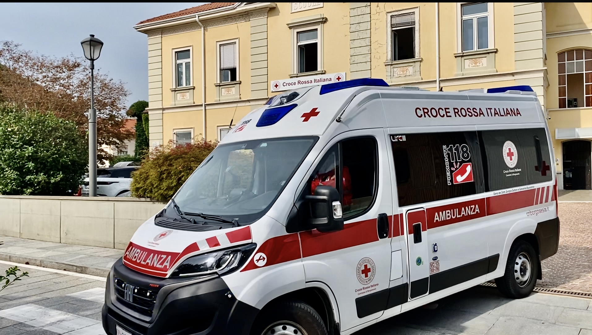 La CRI di Borgosesia apre una raccolta fondi per acquistare una nuova ambulanza