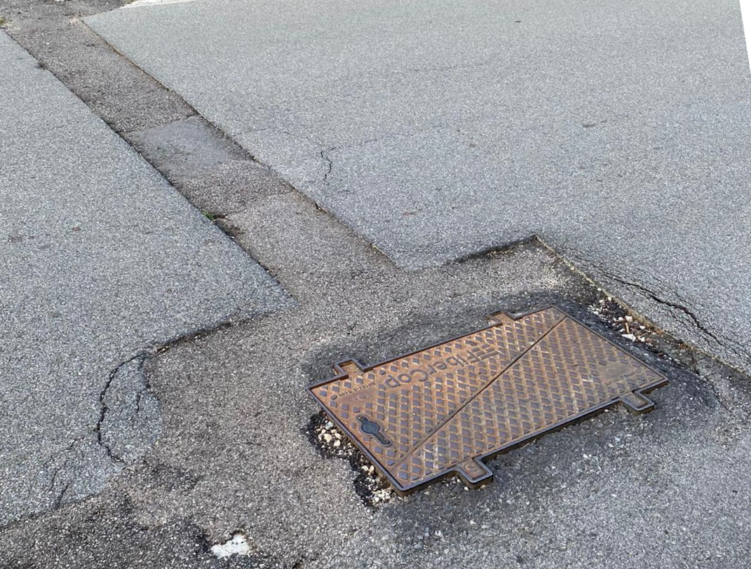 Stop alla posa della fibra a Borgosesia: in stallo i lavori sulle strade