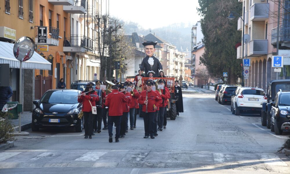 Sua Maestà Babbiu Runfatta è tornato ai suoi amati sudditi!