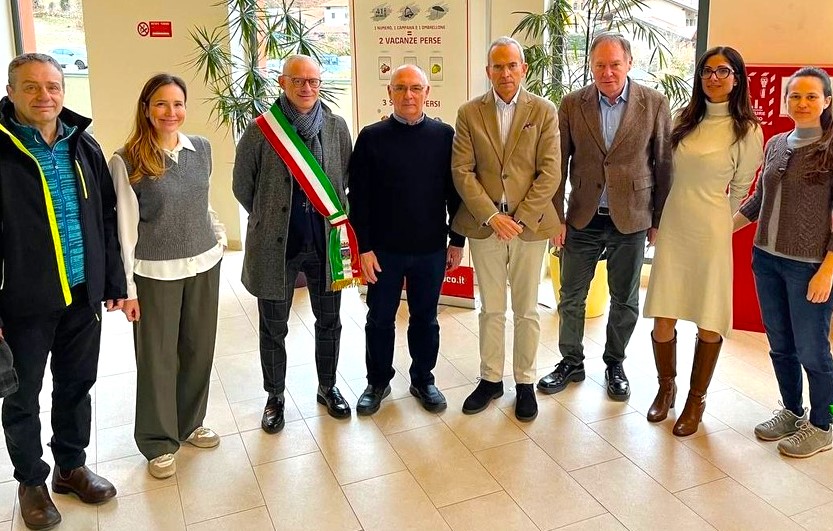 Un gruppo di medici israeliani in visita all’Ospedale Santi Pietro e Paolo