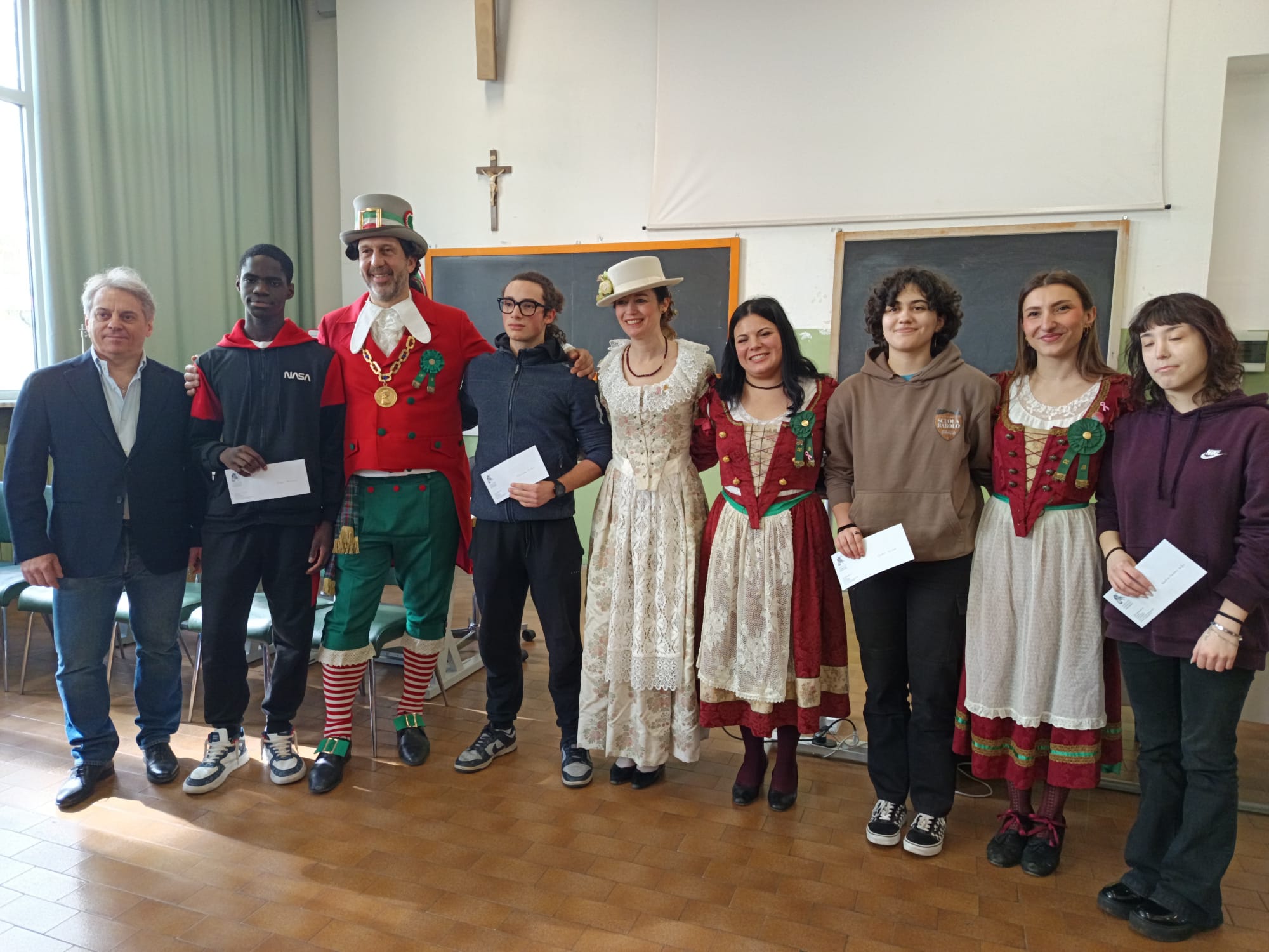 Le borse di studio del Carnevale di Borgosesia a quattro studenti dell’Ipsia