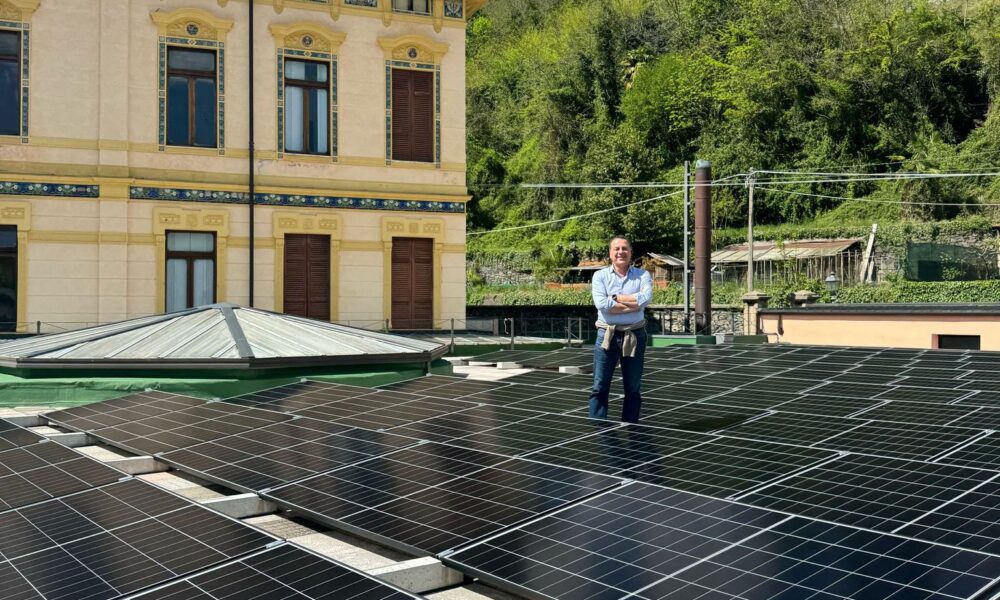 Pannelli fotovoltaici sul terrazzo di Villa Becchi