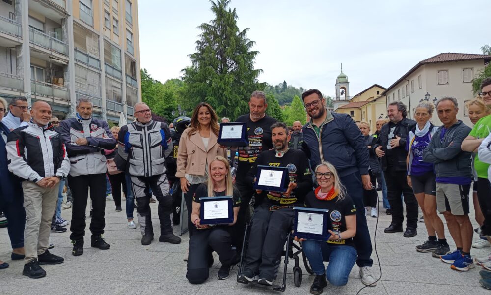 Dopo 6.000 km in sidecar, Luigi Dimino è tornato a casa: «Sembrava impossibile»