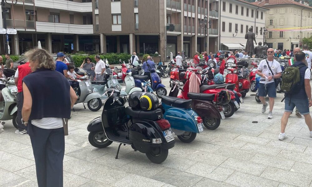 Uno “sciame” di oltre 200 Vespe al 2° raduno «Beccio&Viotti»
