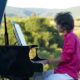 Torna “Spirito Libero” il concerto esperienziale a 432Hz con pianoforte e violino