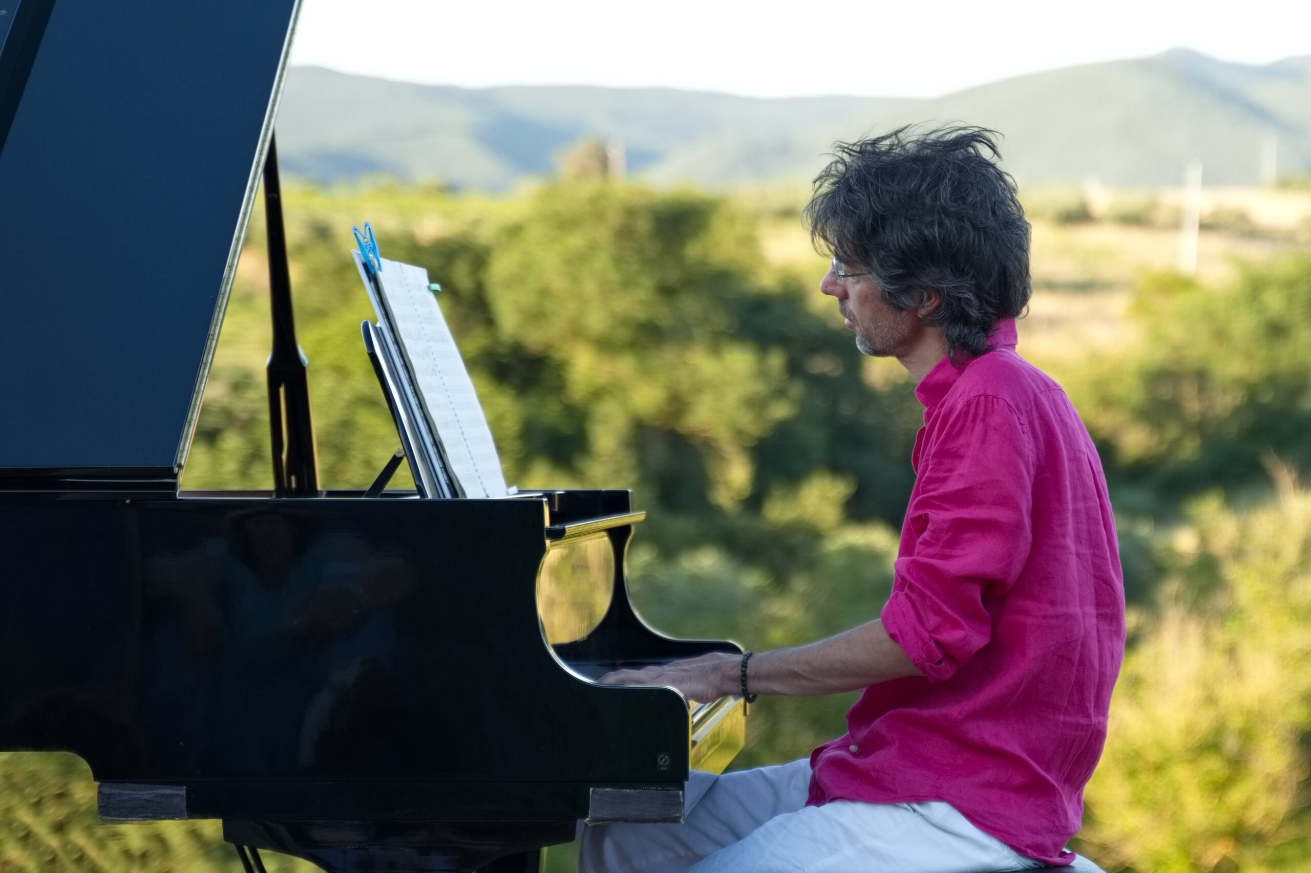 Torna “Spirito Libero” il concerto esperienziale a 432Hz con pianoforte e violino