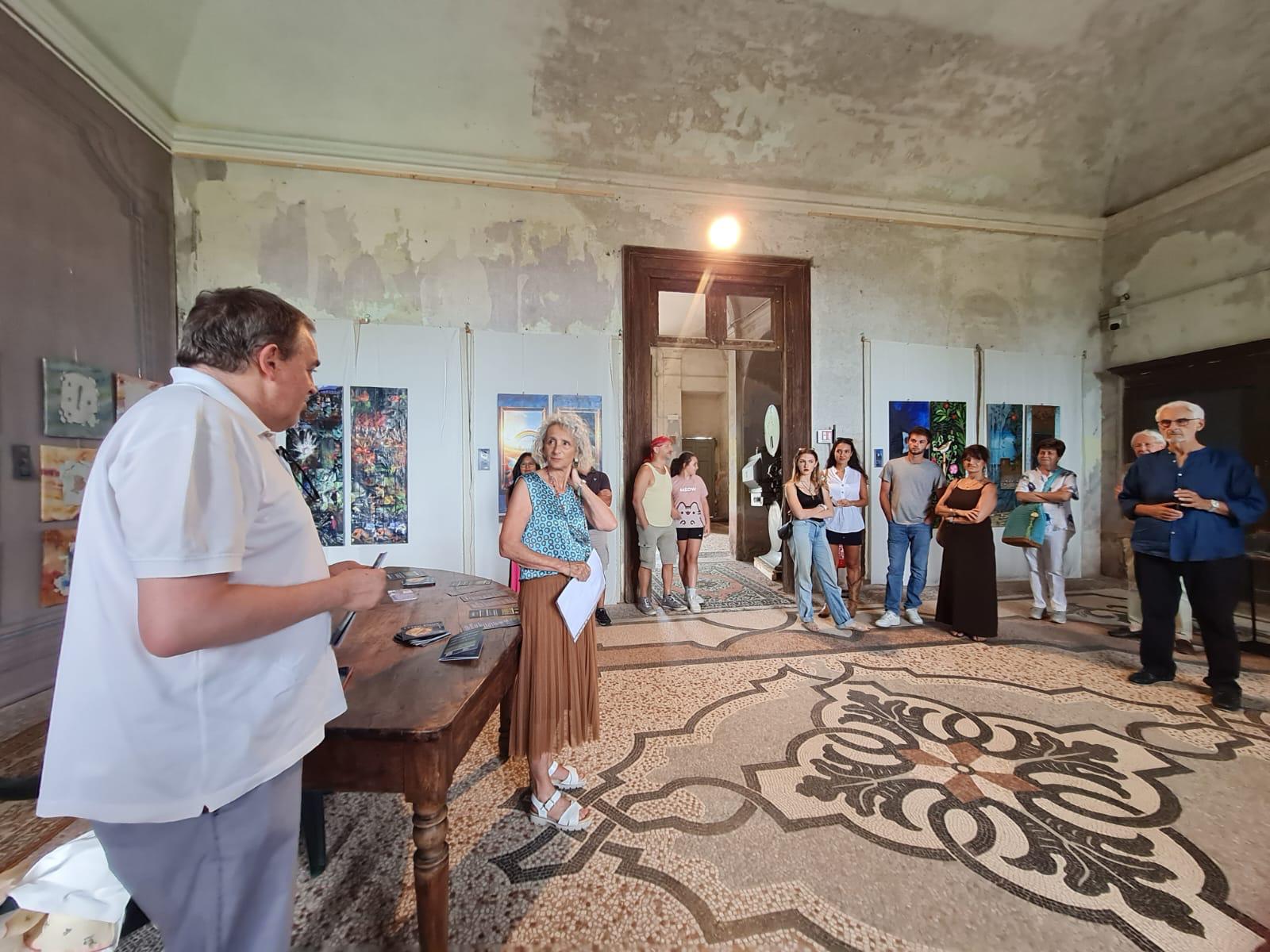 «Don’t be alone», l’arte che unisce a Romagnano