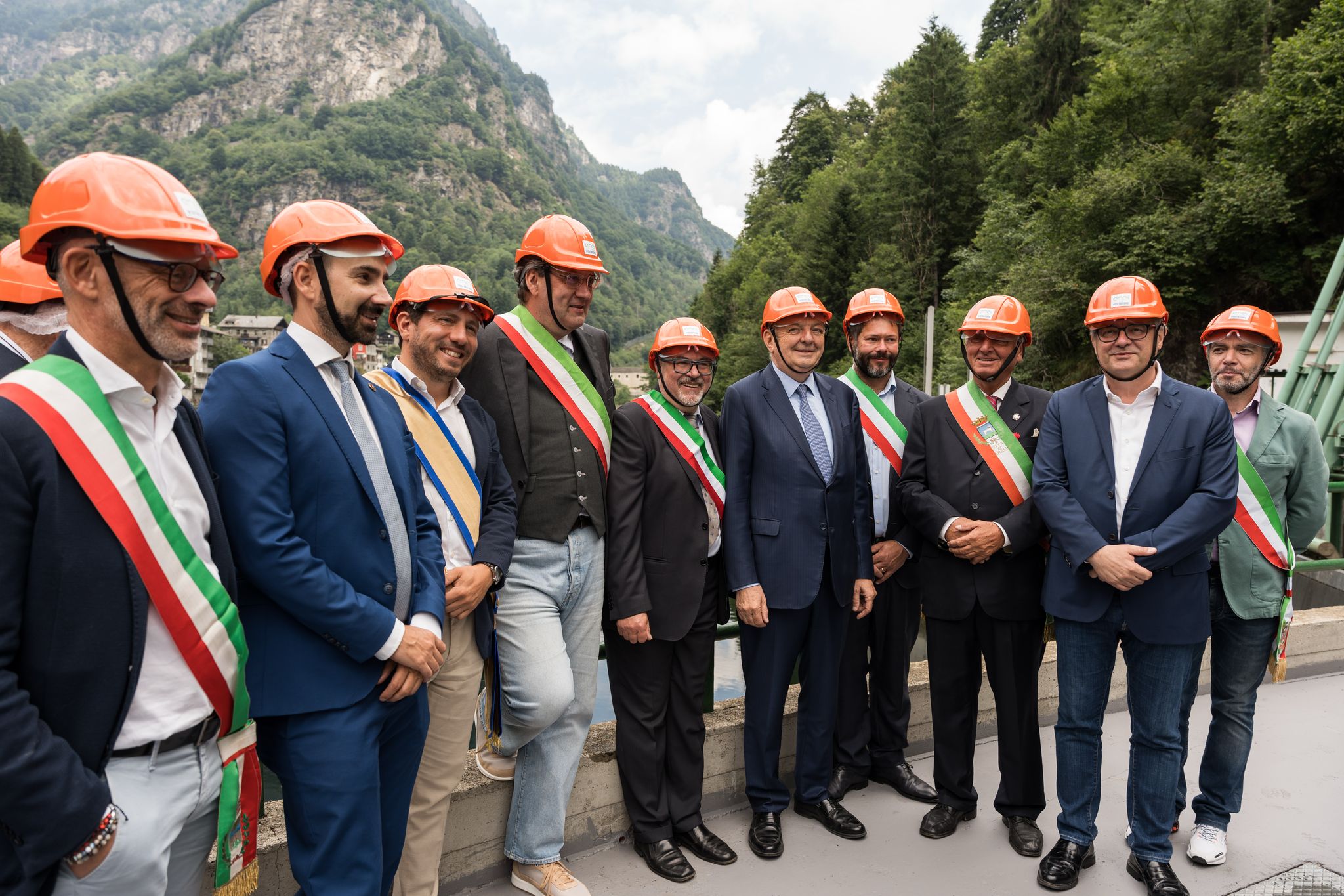Il ministro Pichetto alla cerimonia per i cento anni della diga di Rimasco