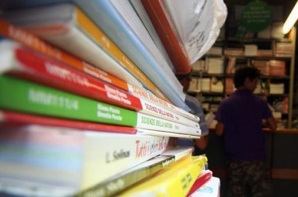 «La Zattera», SOS libri di scuola