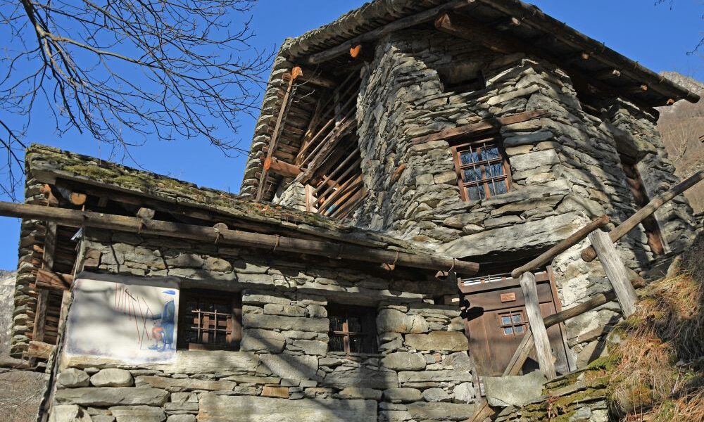 Con il CAI un convegno sulla filiera del ferro in Valsesia
