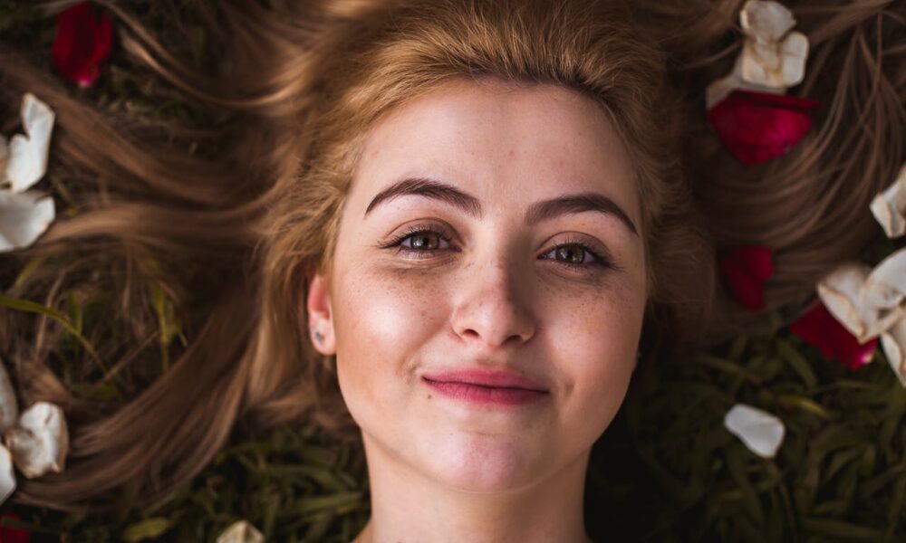 Viso di ragazza