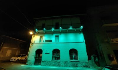 Coggiola, la Biblioteca illuminata di verde per la Giornata Nazionale SLA