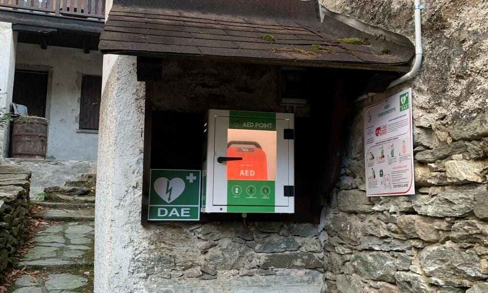 In frazione Grampa collocato un nuovo defibrillatore