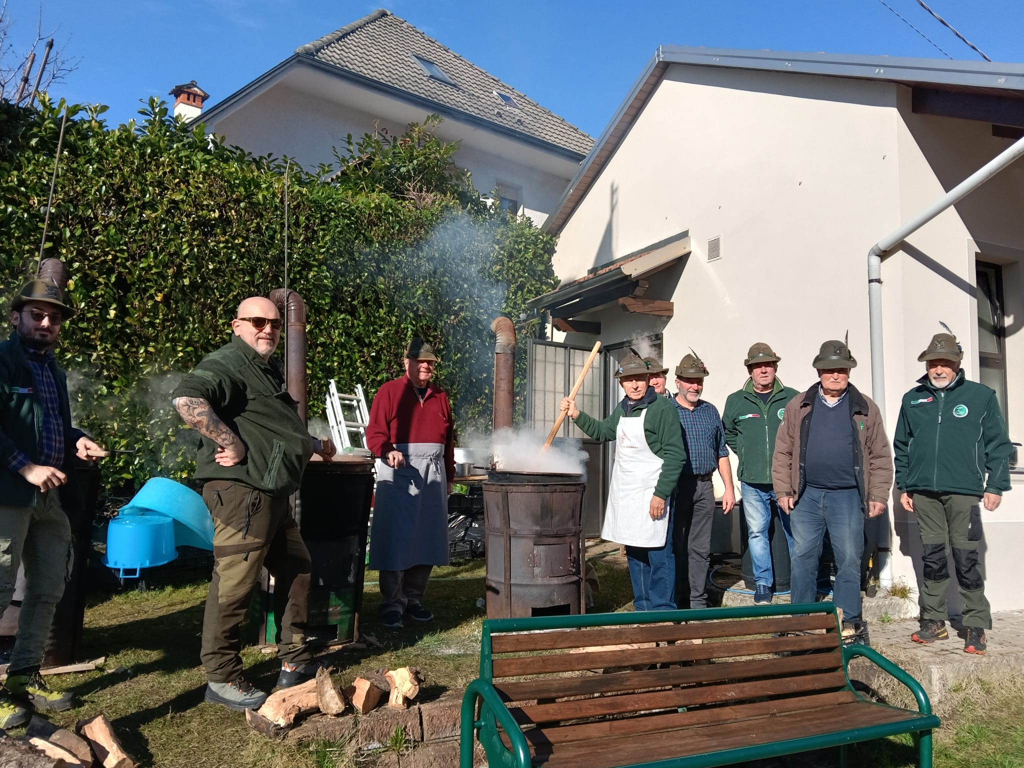 La paniccia delle Penne Nere quaronesi