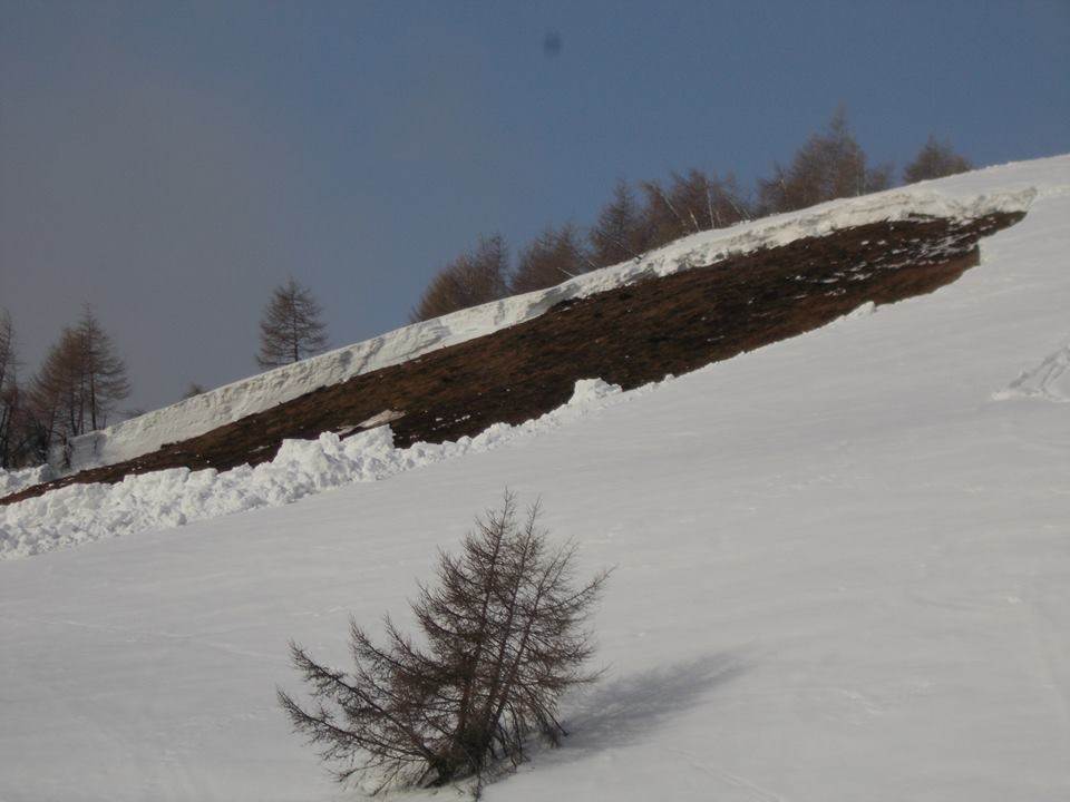 Rischio valanghe ancora elevato in Valle