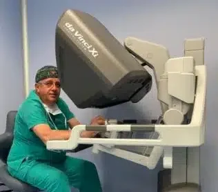Vercelli, robot Da Vinci: 64 interventi in Chirurgia generale e Urologia nei primi 4 mesi di utilizzo