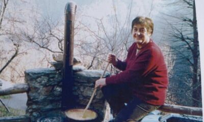 Con tanto affetto, noi cugini stringiamo in un grande abbraccio Marilena, Marco, Barbara, Giulia e Arianna nel ricordo della zia Silvia.