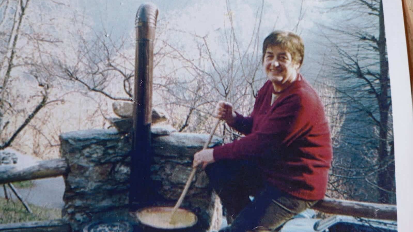 Con tanto affetto, noi cugini stringiamo in un grande abbraccio Marilena, Marco, Barbara, Giulia e Arianna nel ricordo della zia Silvia.