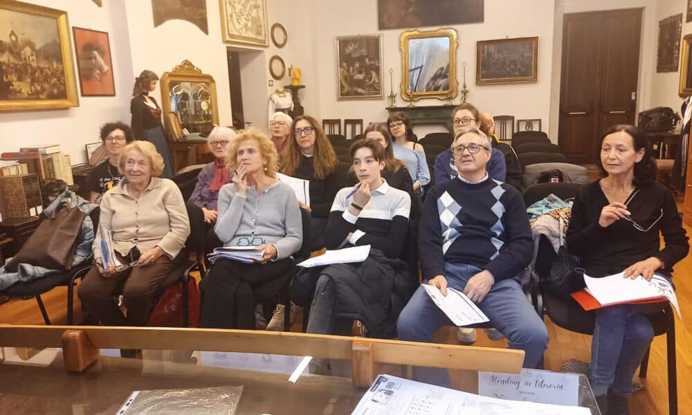 Inaugurato il corso di spagnolo in biblioteca a Varallo