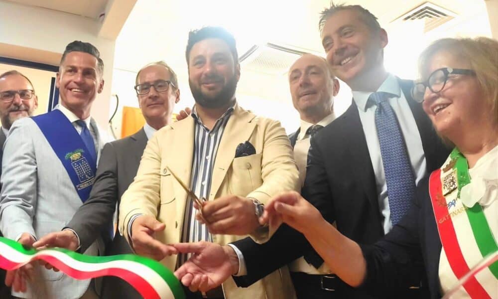 Inaugurato il nuovo Ospedale di comunità di Gattinara. La struttura si articola su 1 livello, con una superficie lorda di circa 1063 metri quadrati
