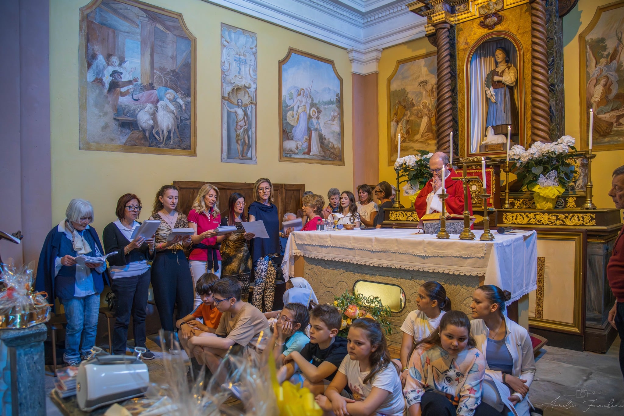A chiusura delle celebrazioni ogni anno dedicate alla Beata Panacea, domenica 24 maggio in una bellissima giornata di sole e di condivisione comunitaria, quaronesi e ghemmesi si sono ritrovati ancora una volta nella chiesa della Beata al Monte