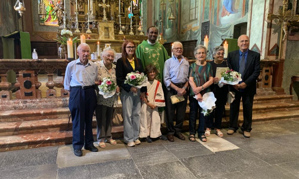 La Parrocchia di Agnona in festa per gli anniversari di matrimonio