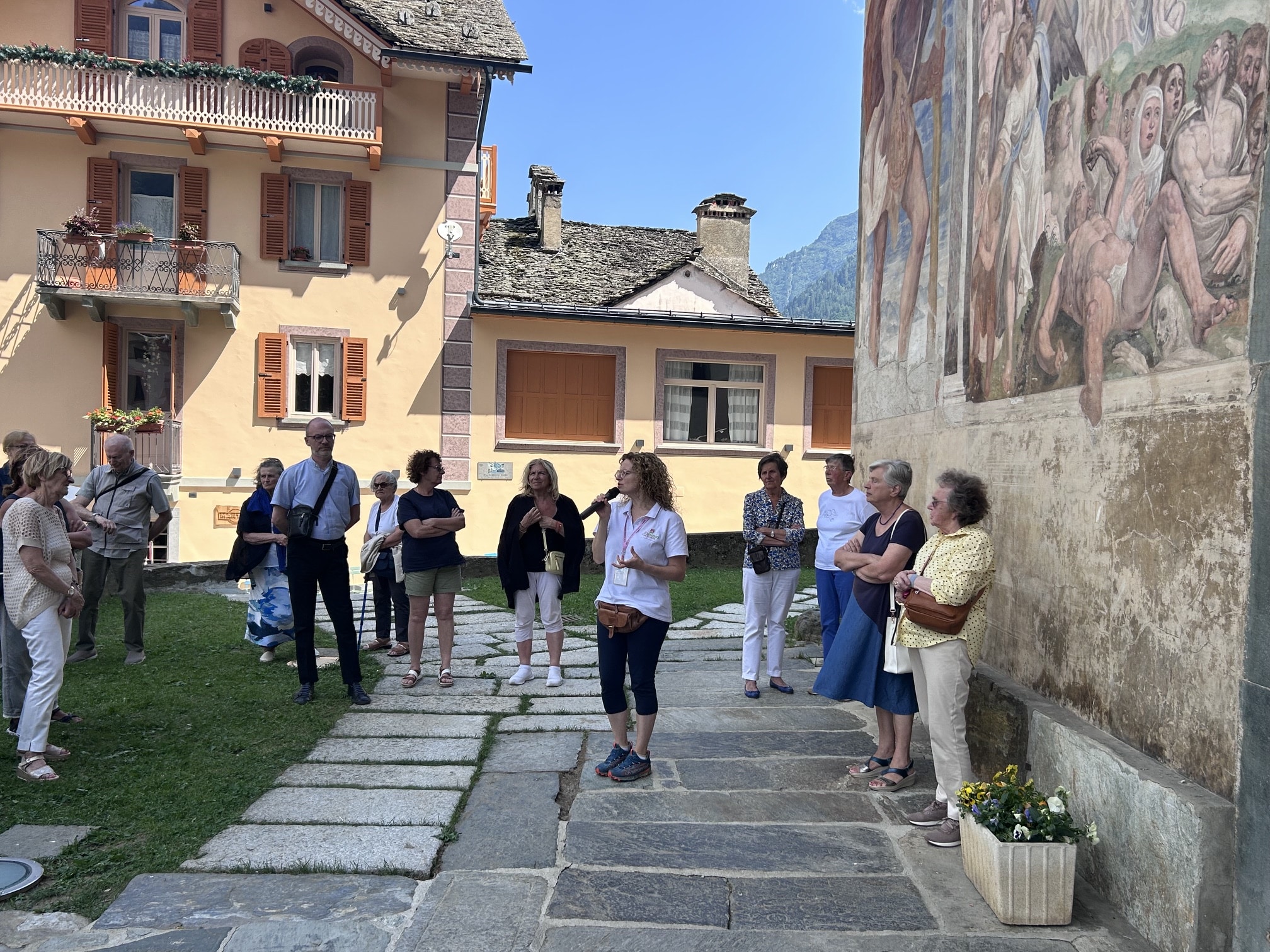 Con gli Incontri Francescani visita alla parrocchiale di Riva Valdobbia