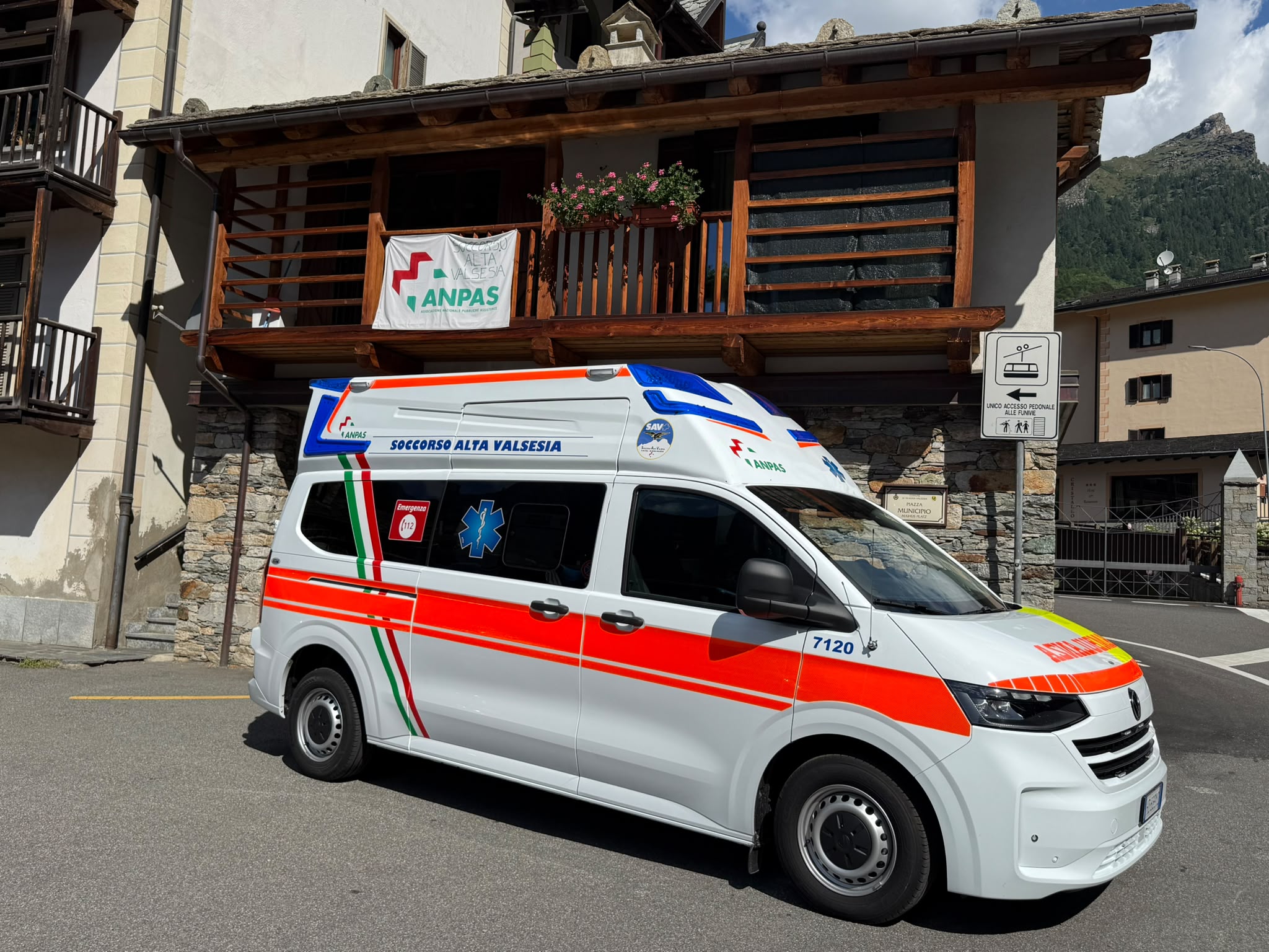 Nuova ambulanza del SAV: cerimonia di inaugurazione sabato 26 settembre
